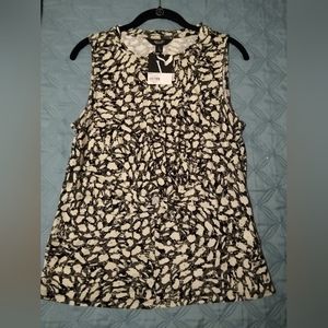 NWT Simply Vera Vera Wang top in size M, black/cream print.
